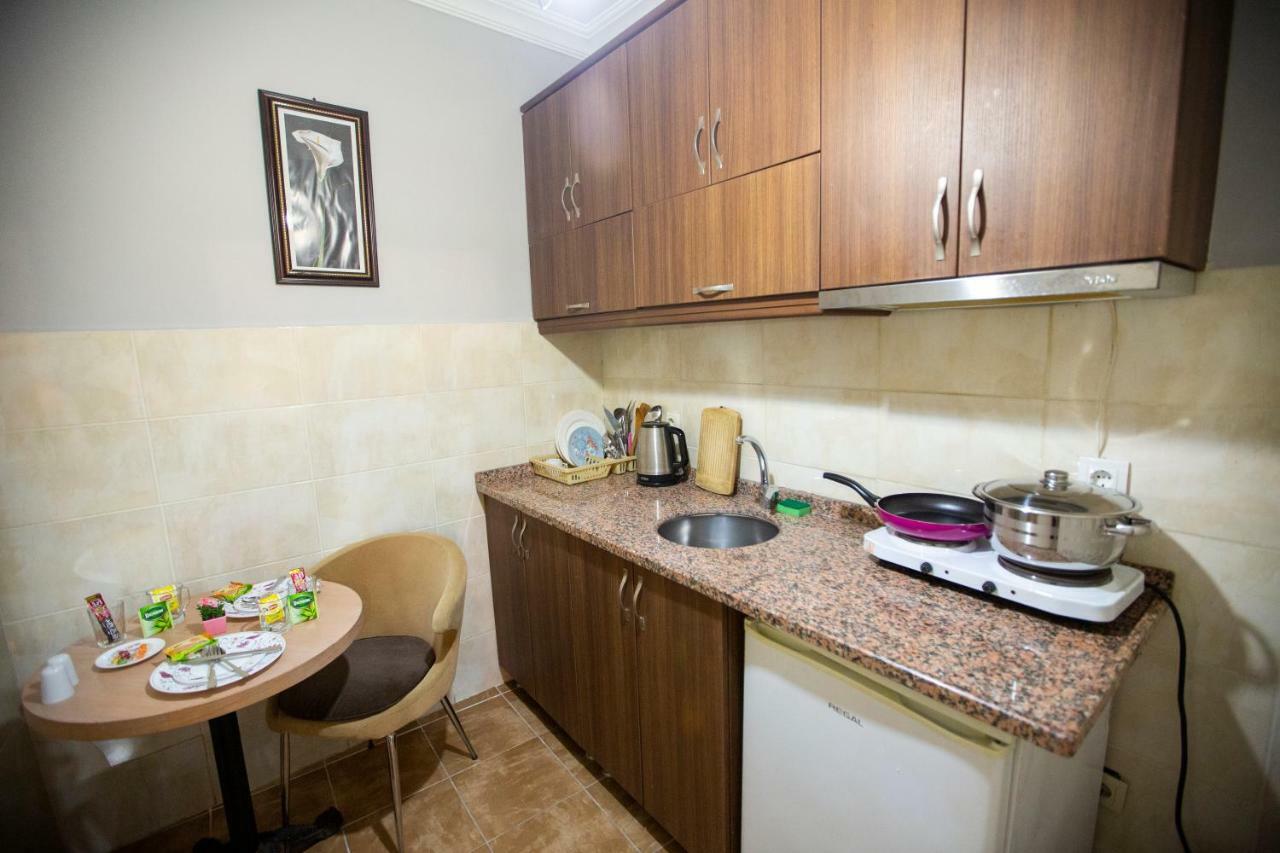 Gold Rose Apart Apartment Istanbul Bagian luar foto
