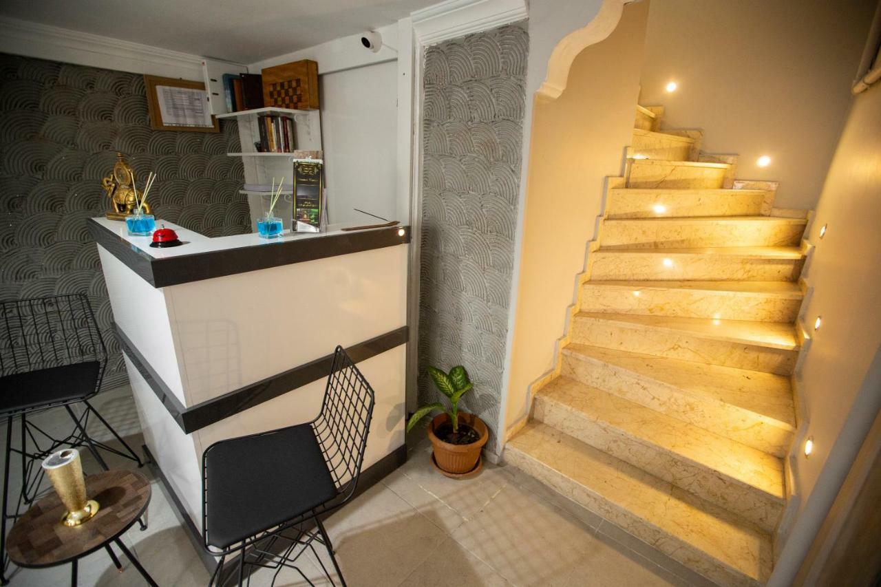 Gold Rose Apart Apartment Istanbul Bagian luar foto