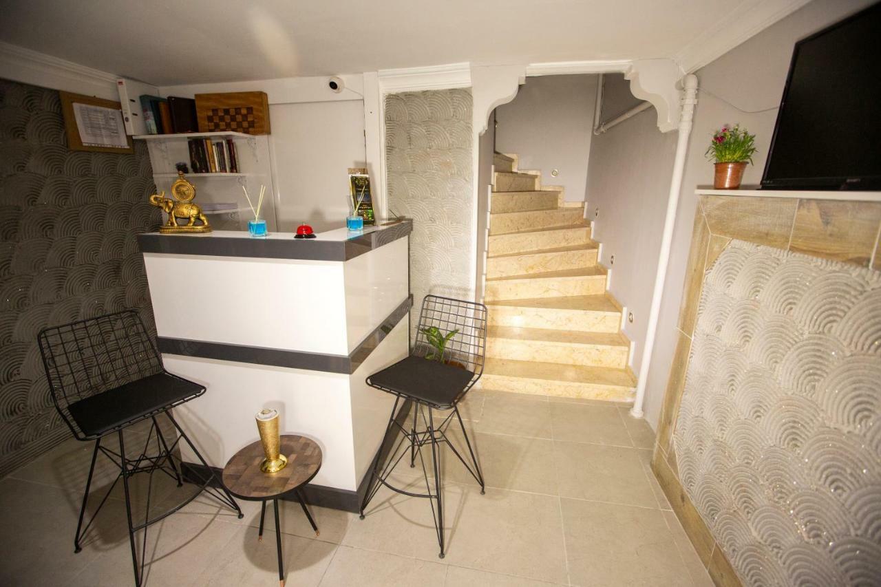 Gold Rose Apart Apartment Istanbul Bagian luar foto